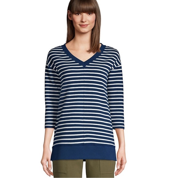 Lands' End Tops - EUC Land’s End size 12/14 Women's Navy and White Striped tunic. 3/4 sleeves.